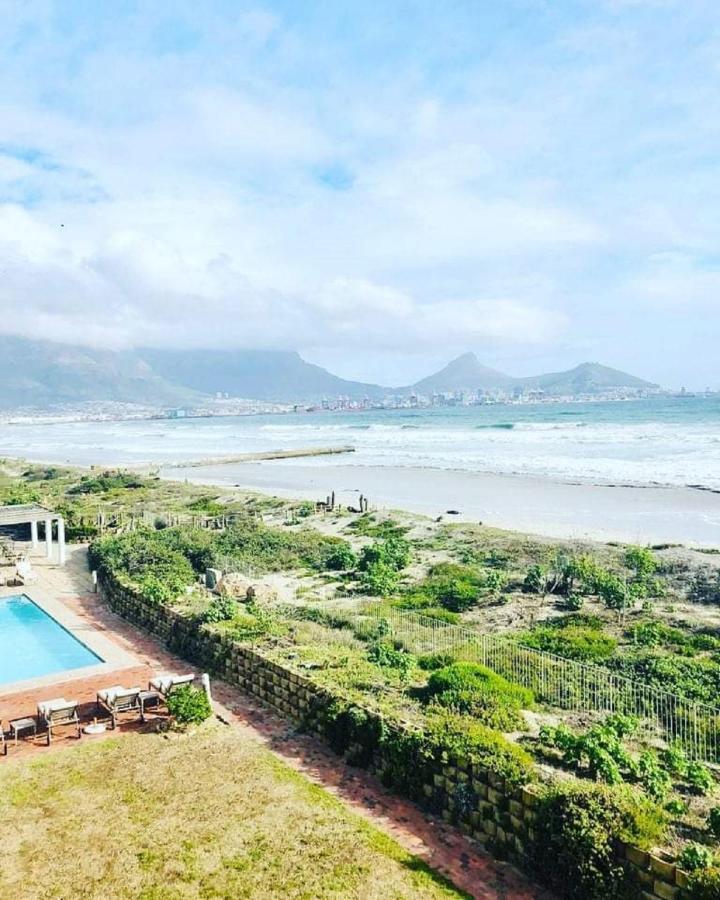 Cape Town Beachfront Apartments At Leisure Bay Exteriör bild