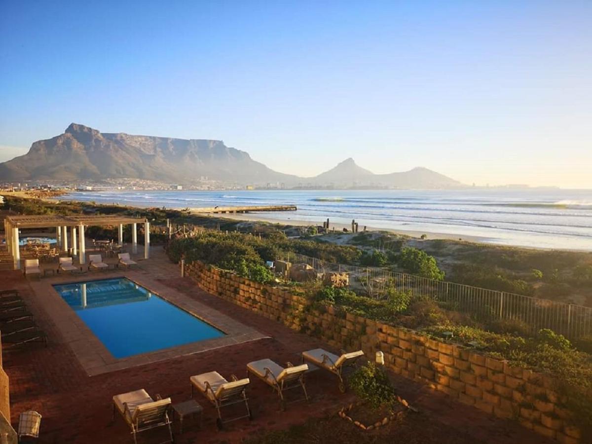 Cape Town Beachfront Apartments At Leisure Bay Exteriör bild