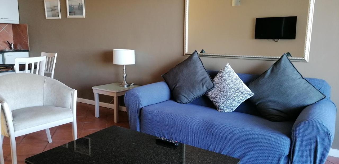 Cape Town Beachfront Apartments At Leisure Bay Exteriör bild