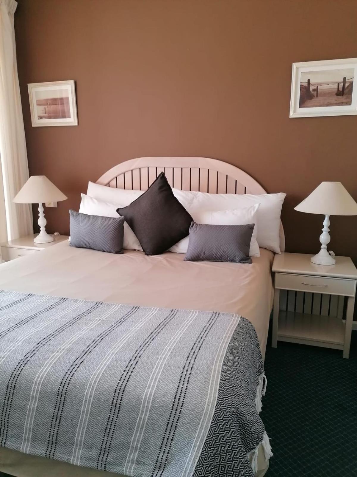 Cape Town Beachfront Apartments At Leisure Bay Exteriör bild